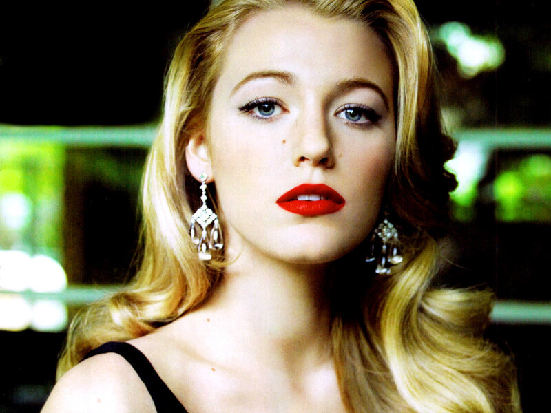 blonde woman with red lipstick