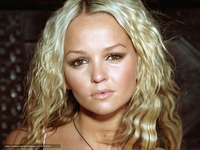 blonde woman with wavy hair