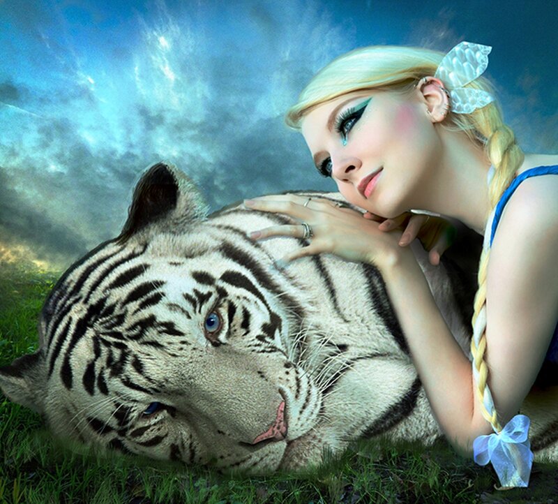 Blonde Woman with White Tiger — Blue