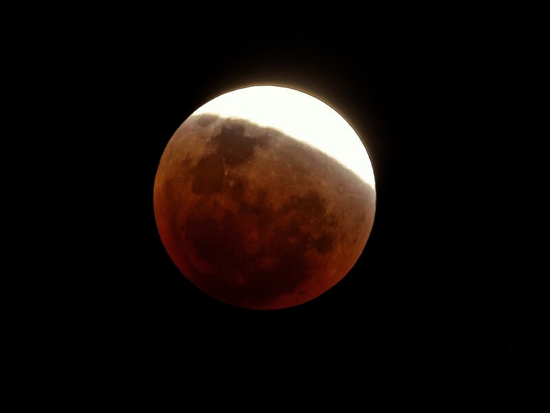 Blood Moon Eclipse — Black, Dramatic