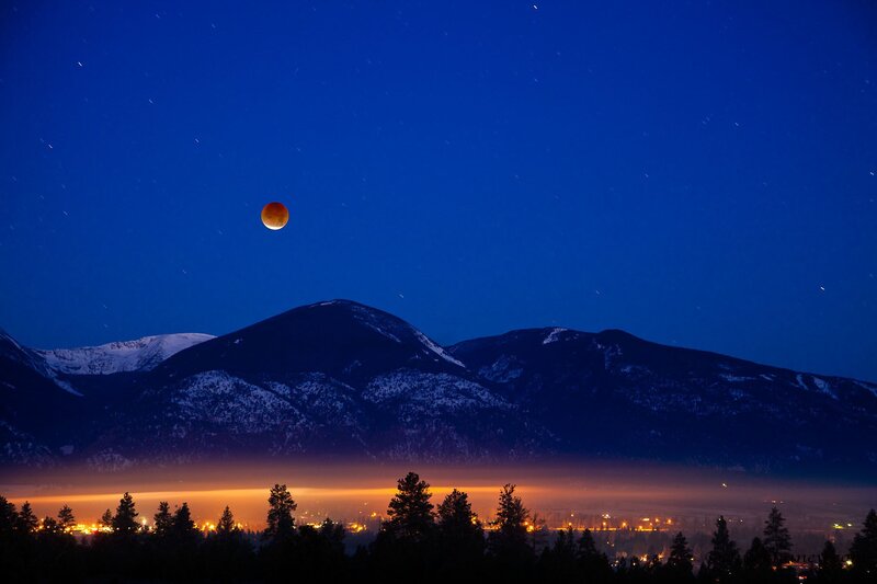 Blood Moon over Mountains — Blue