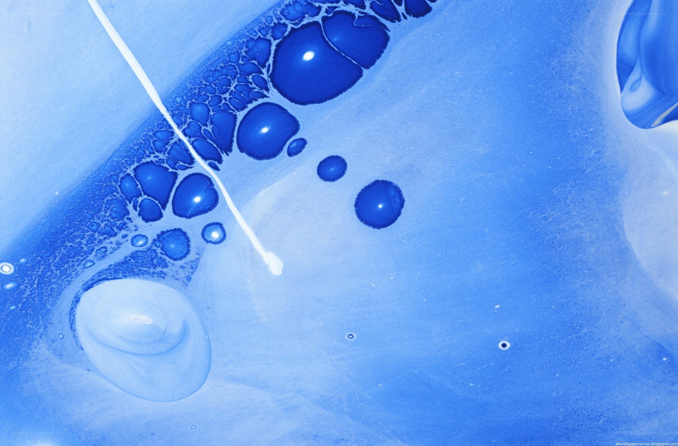 blue abstract liquid patterns
