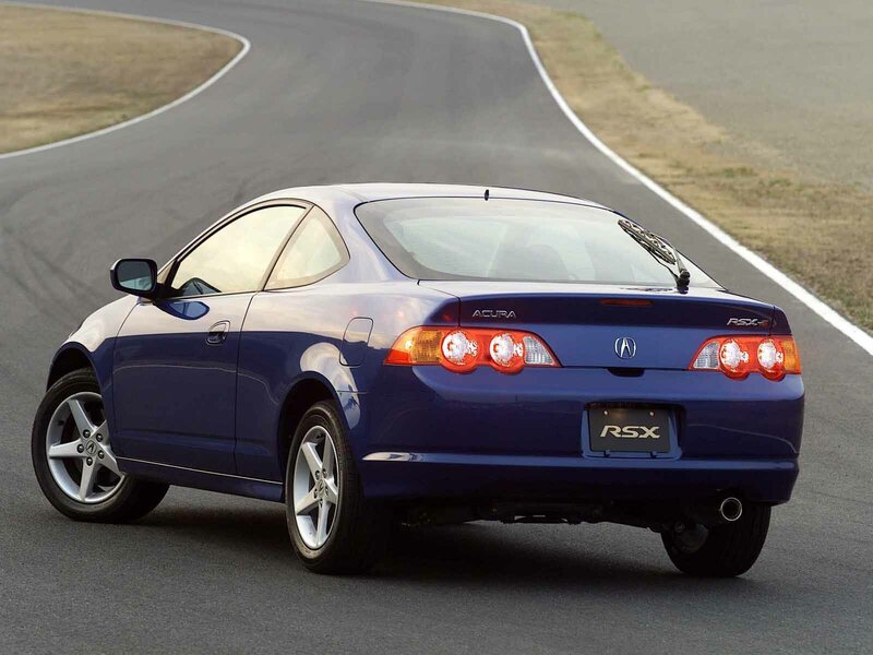 blue acura rsx on racetrack