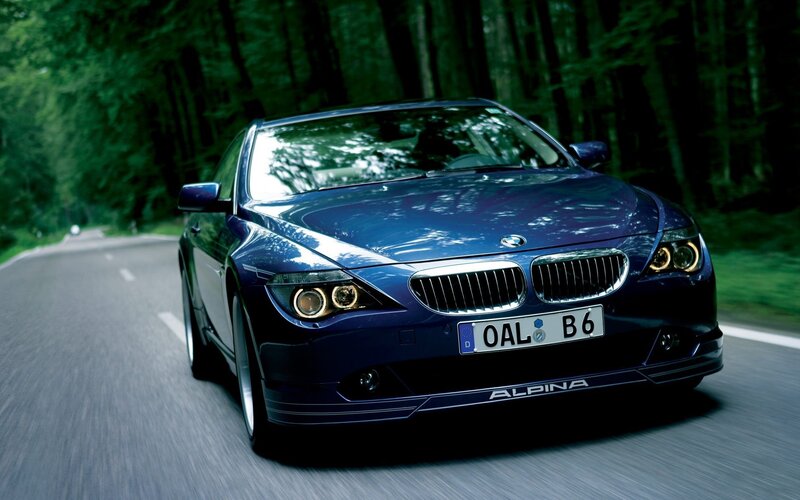 Blue Alpina Car — Dynamic