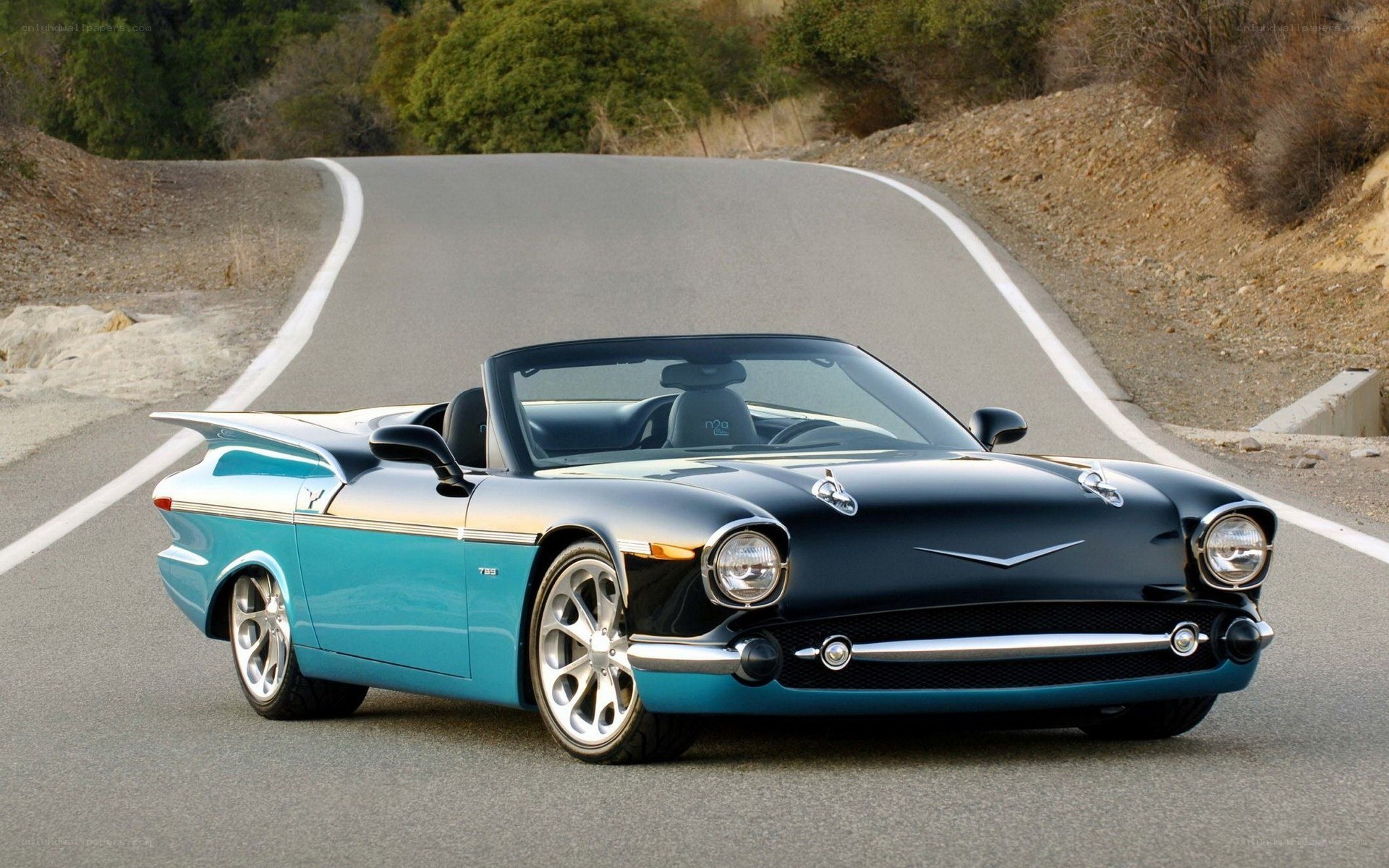 blue and black convertible car