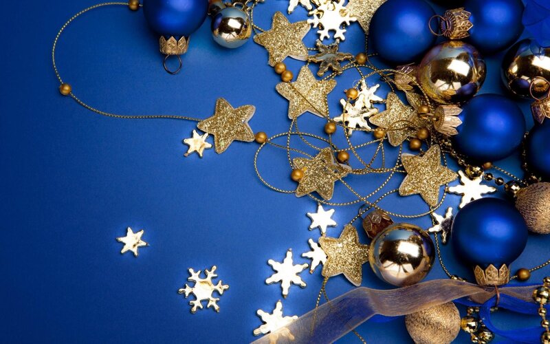 blue and gold holiday ornaments