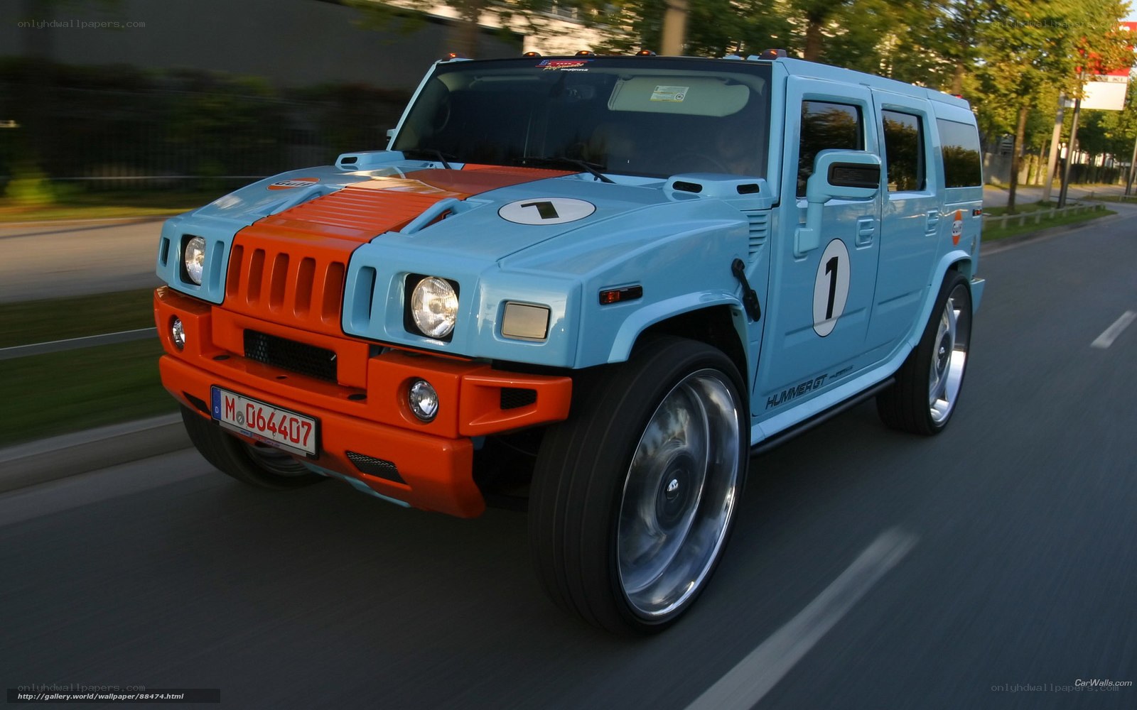 blue and orange hummer gt