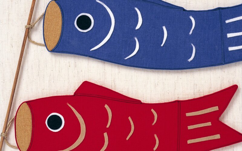 Blue and red carp streamers