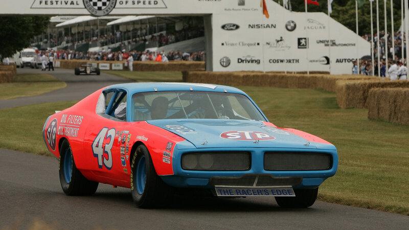 Blue and Red Race Car — Active