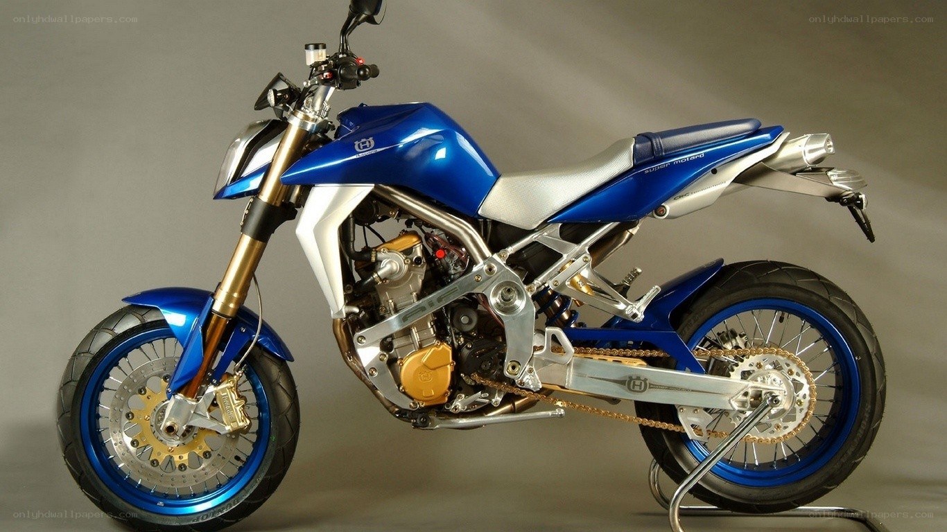 blue and silver motorcycle