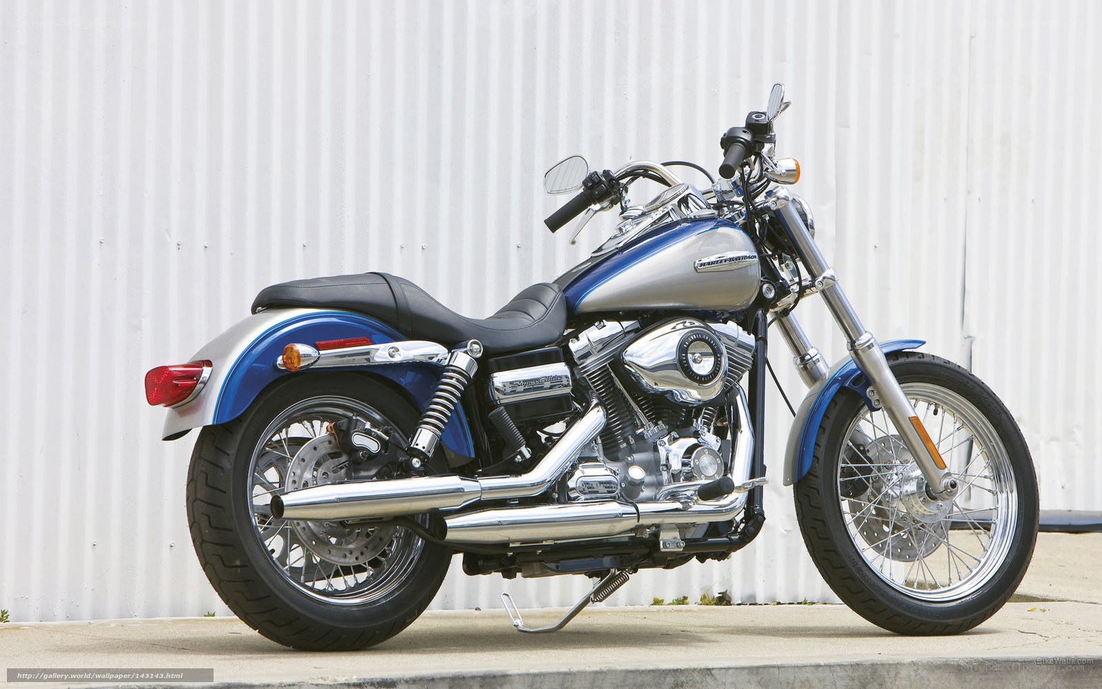 blue and silver motorcycle