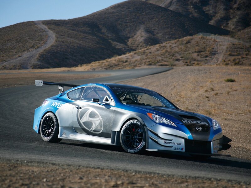 Blue and Silver Race Car — Dynamic