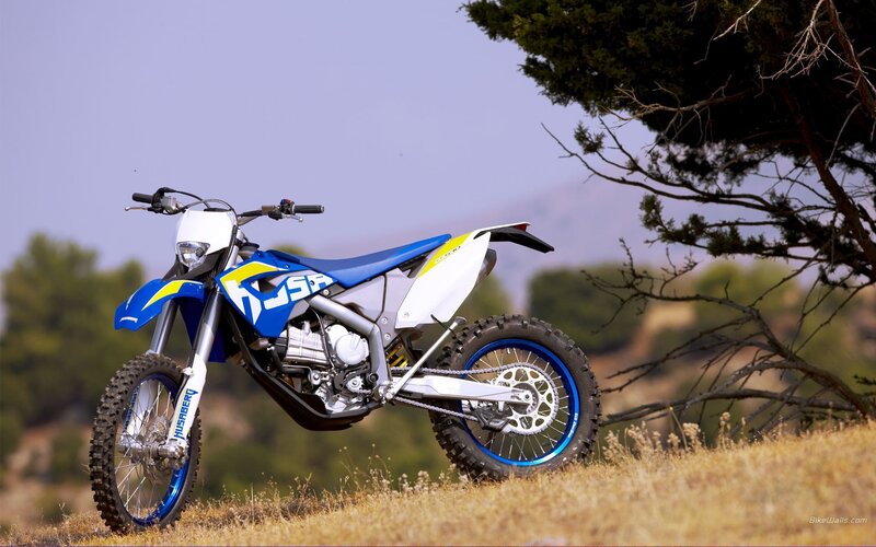 blue and white dirt bike