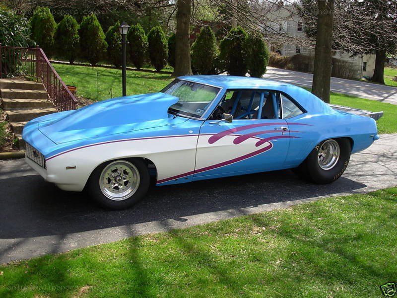 blue and white drag car