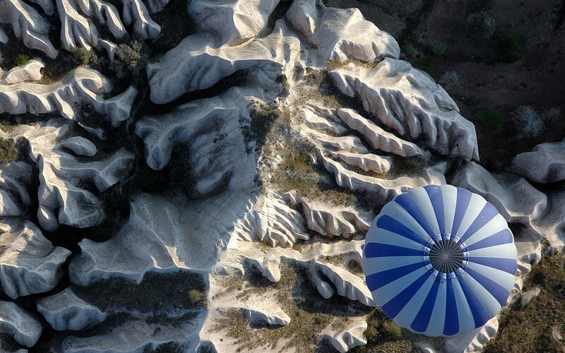 Blue and White Hot Air Balloon — Serene