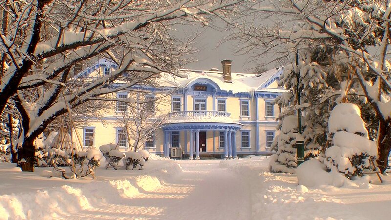 Blue and White House — Serene