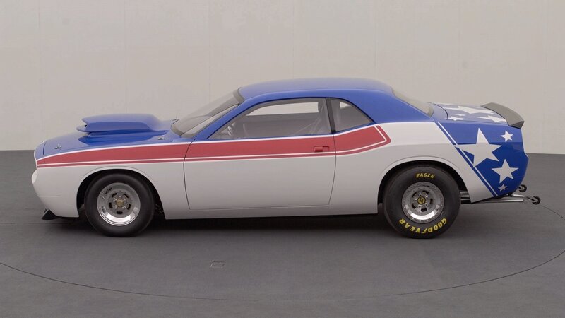Blue and White Muscle Car — Neutral, Photograph, Stars