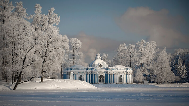Blue and White Pavilion — Serene