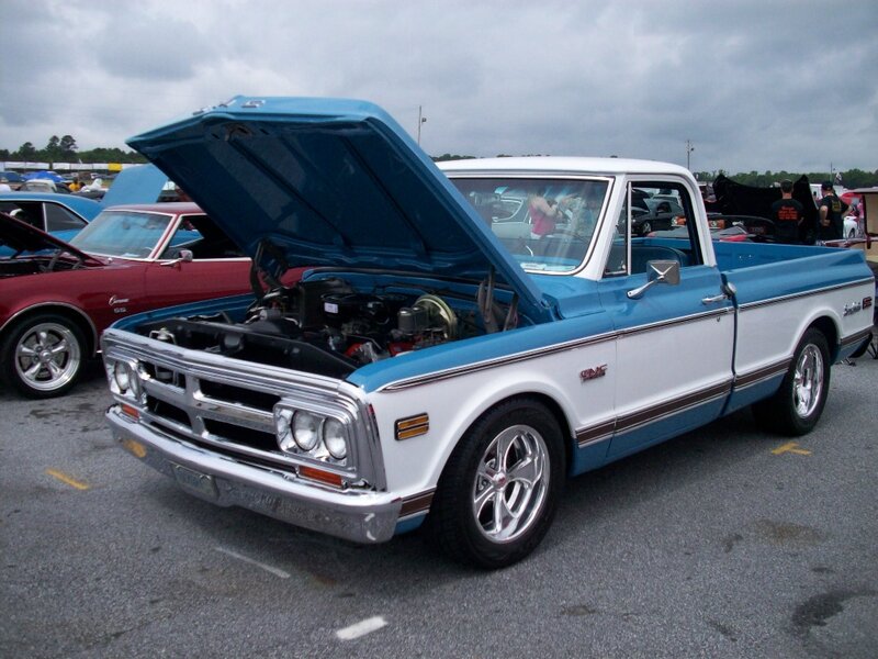 Blue and White Pickup Truck — Outdoor