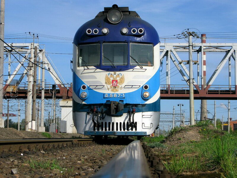 Blue and White Train — Calm