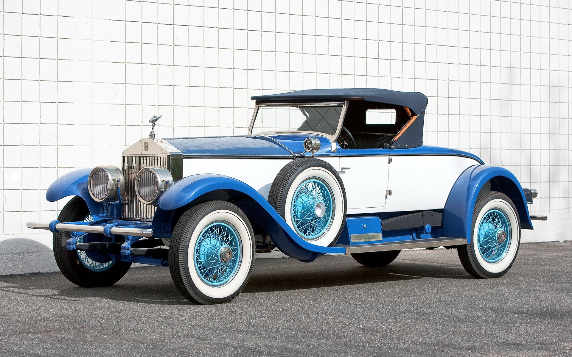 Blue and white vintage Rolls-Royce