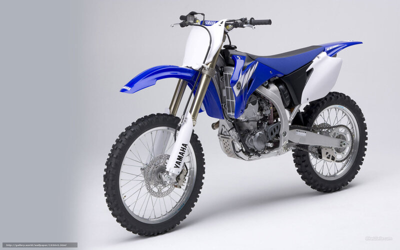 blue and white yamaha dirt bike