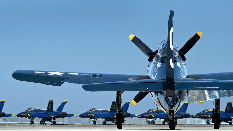 Blue Angels Aircraft — Calm