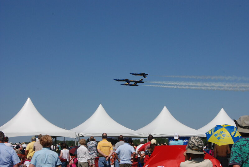 Blue Angels Jets Flying