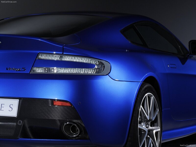 blue aston martin vantage s