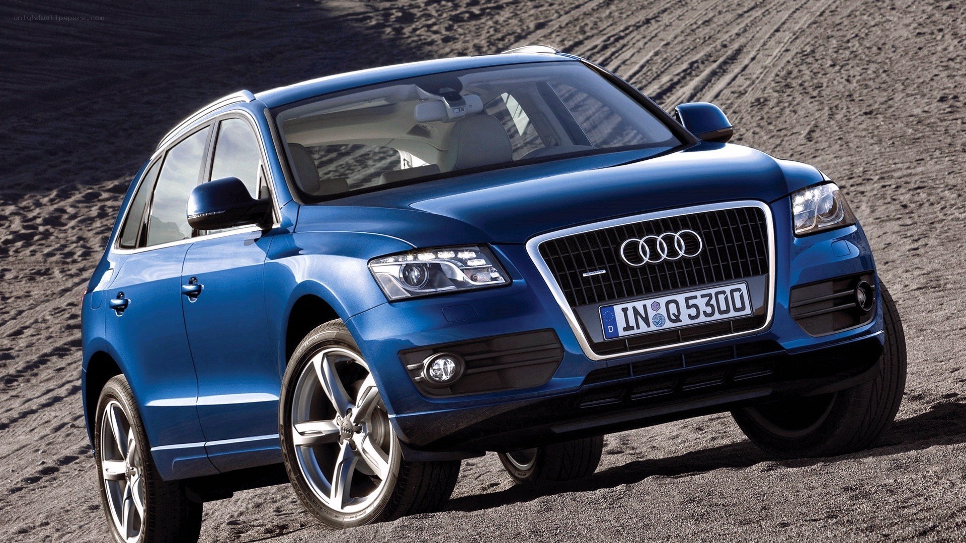 blue audi q5 suv