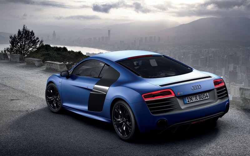 Blue Audi R8 on a cliffside