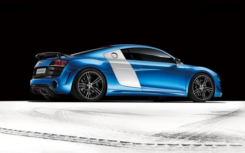 blue audi r8 sports car