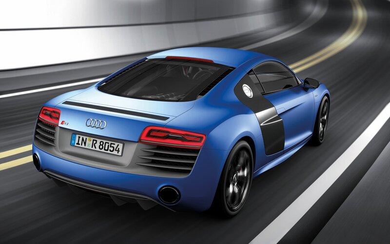 Blue Audi R8 Sports Car — Dynamic, Photograph, Road, Tunnel, Black