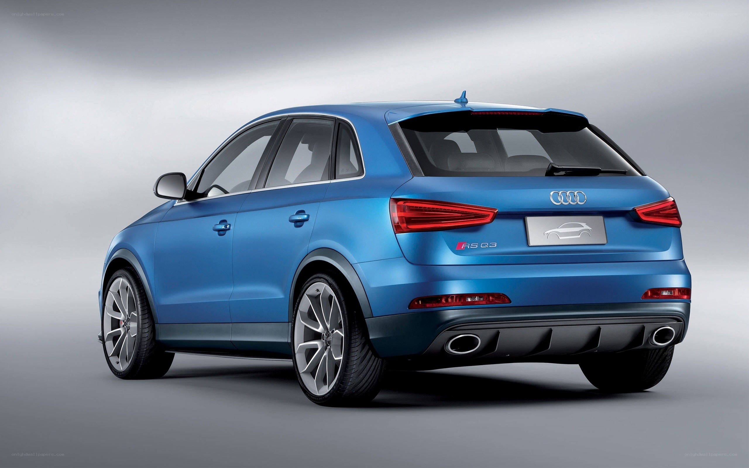 blue audi rs q3 suv