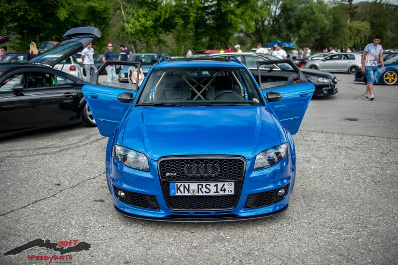 Blue Audi RS4 Car — Outdoor