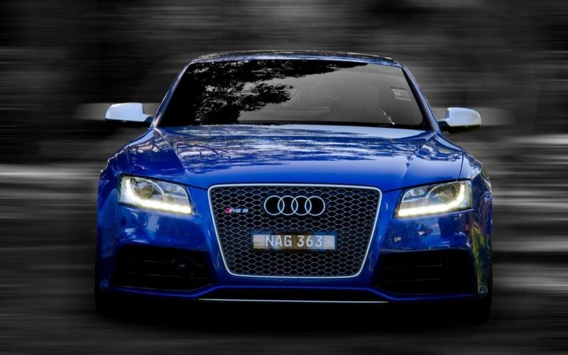 Blue Audi Rs5 Car — Dynamic