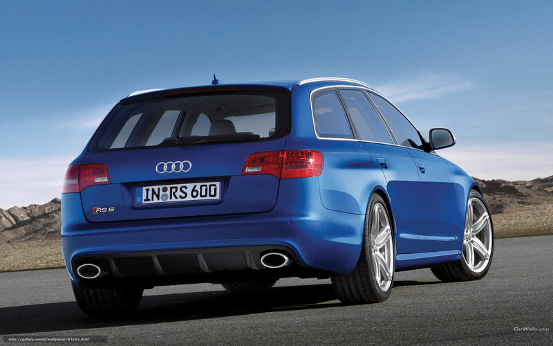 Blue Audi RS6 Avant