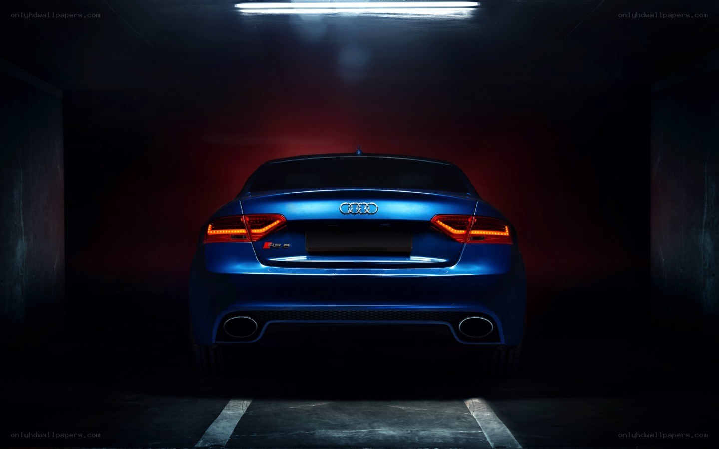 Blue Audi RS6 rear view