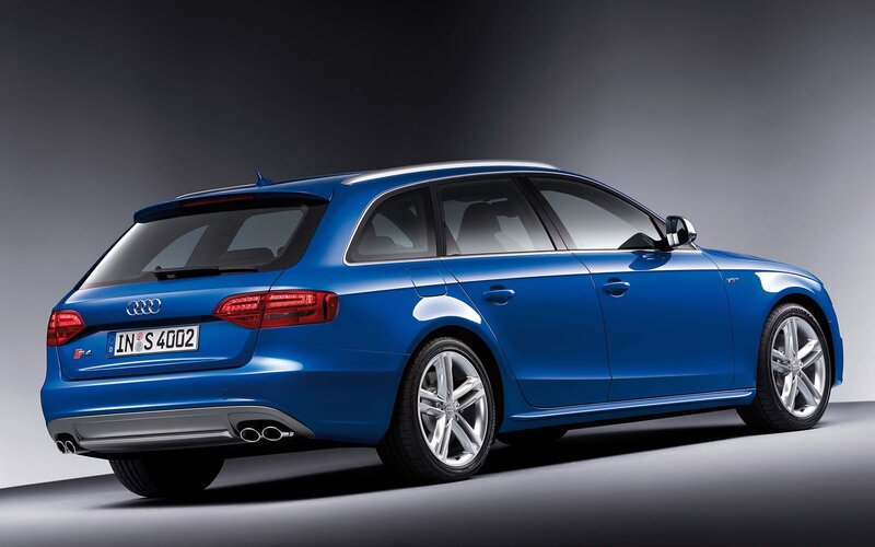 Blue Audi S4 Avant — Dramatic