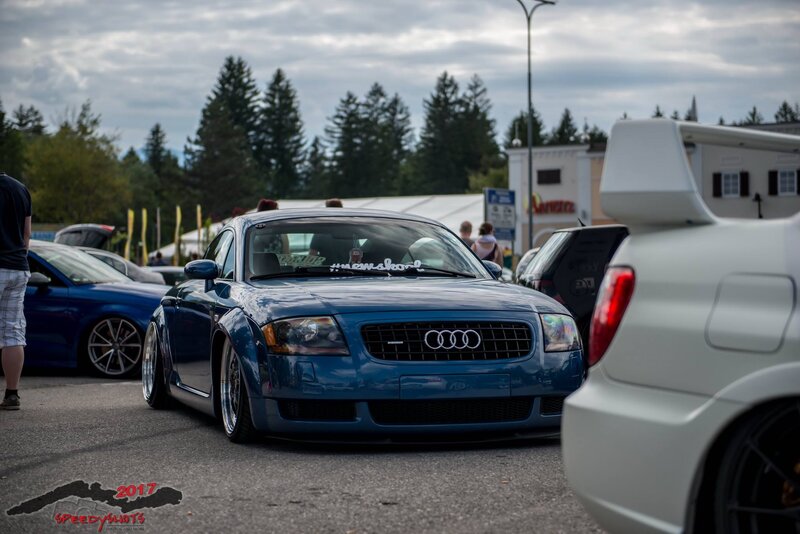 Blue Audi Tt Car — Outdoor