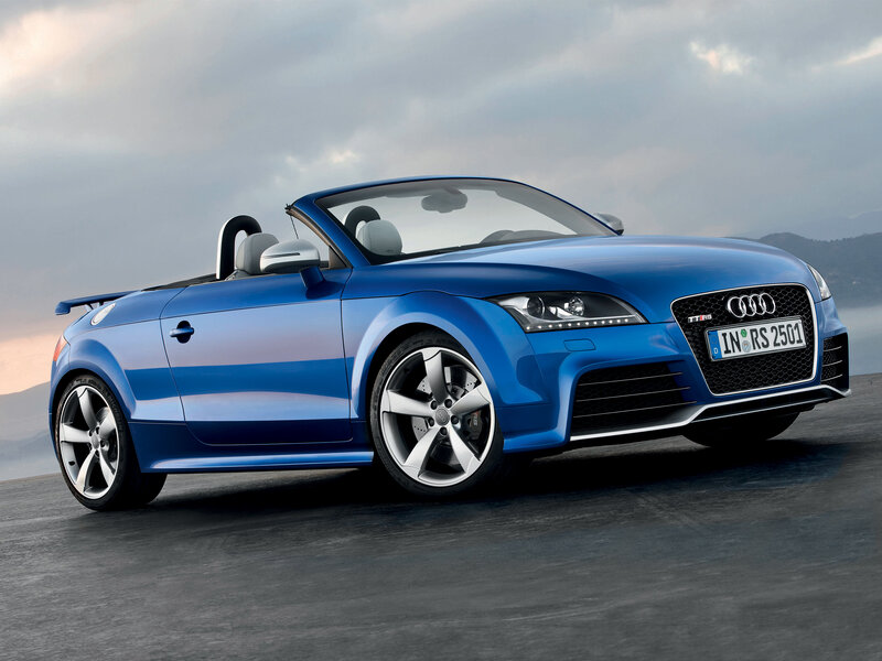 Blue Audi Tt Roadster — Dramatic