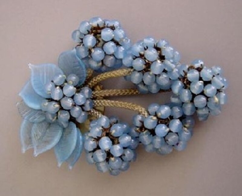Blue Beaded Flower Brooch