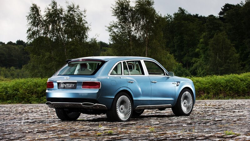 Blue Bentley Suv — Serene, Photograph