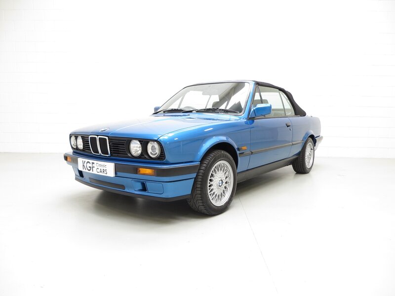 Blue Bmw Convertible — Neutral, Photograph