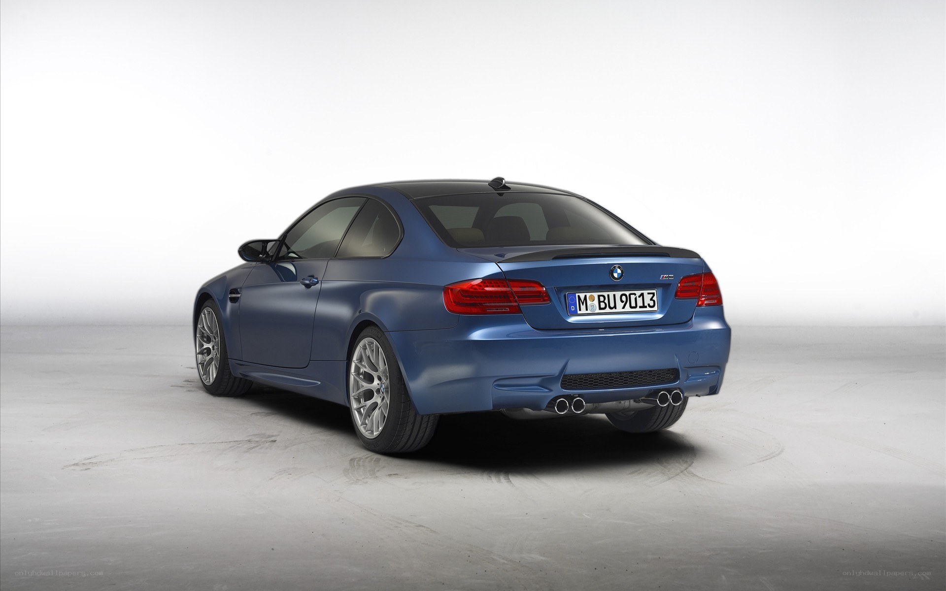 blue bmw m3 coupe