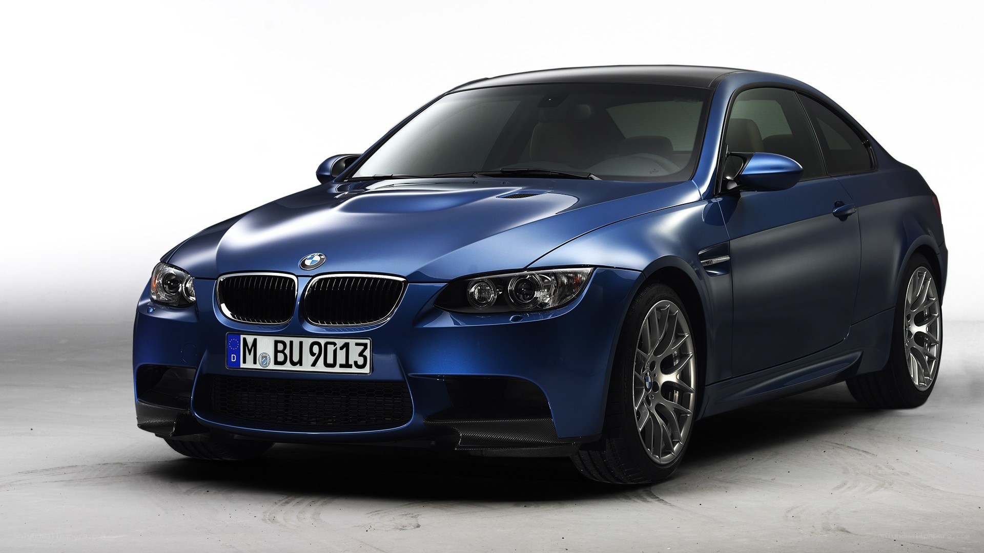 blue bmw m3 coupe