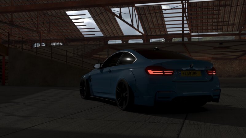 Blue Bmw M4 Coupe — Dark