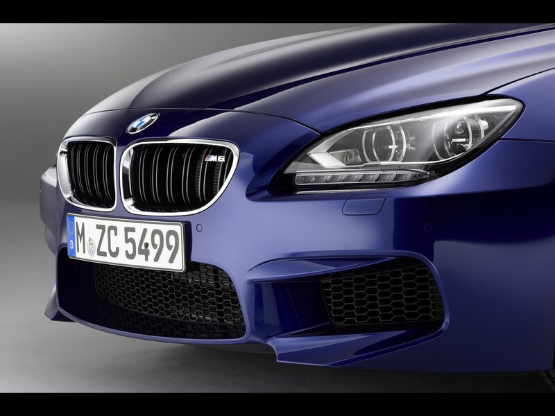 Blue BMW M6 front view