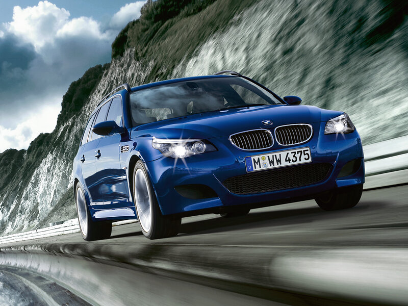 Blue BMW Station Wagon — Dynamic