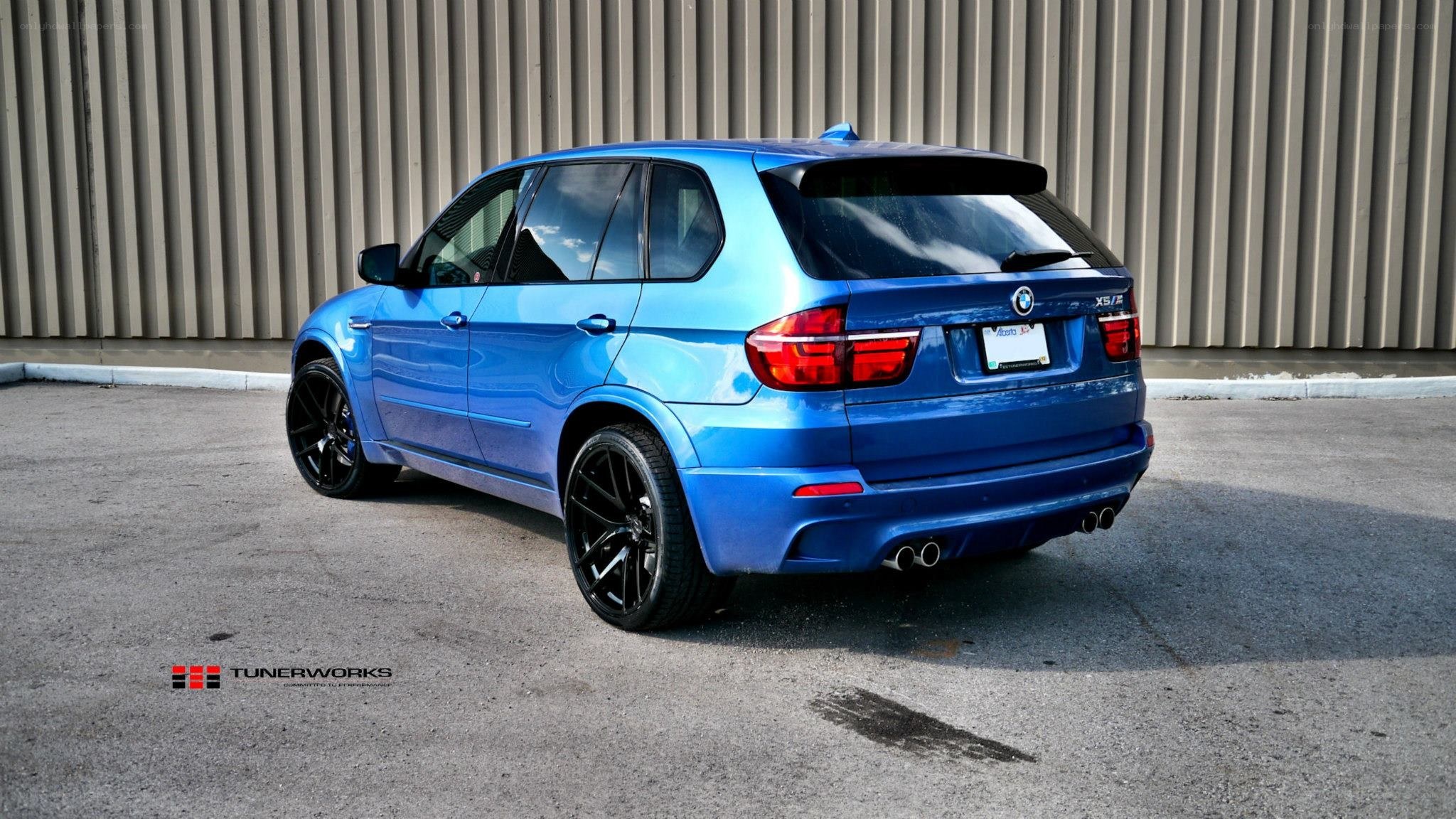 blue bmw x5 suv